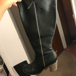 Black Knee High Block Heel Boots